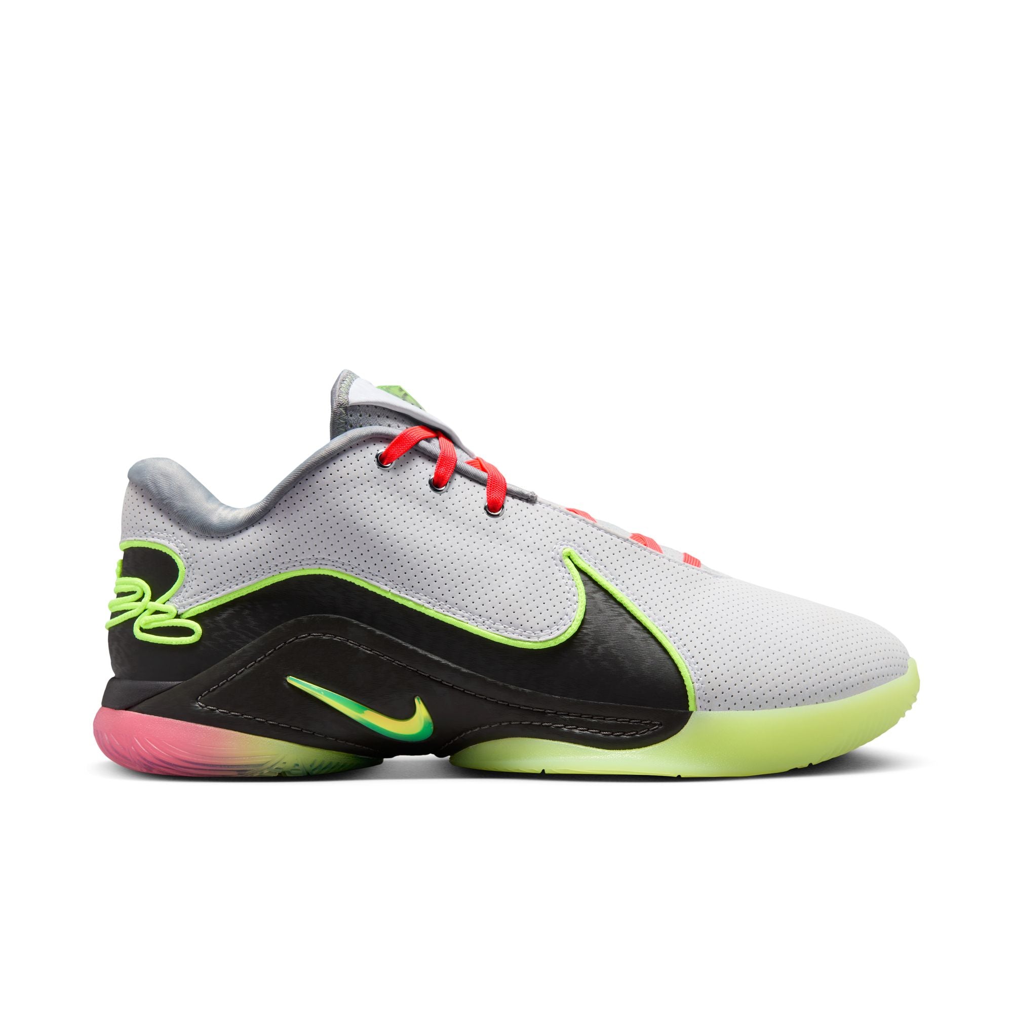 LeBron XXII