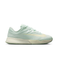 Nike Vapor Pro 3 Women's Hard Court Tennis Shoes - 5