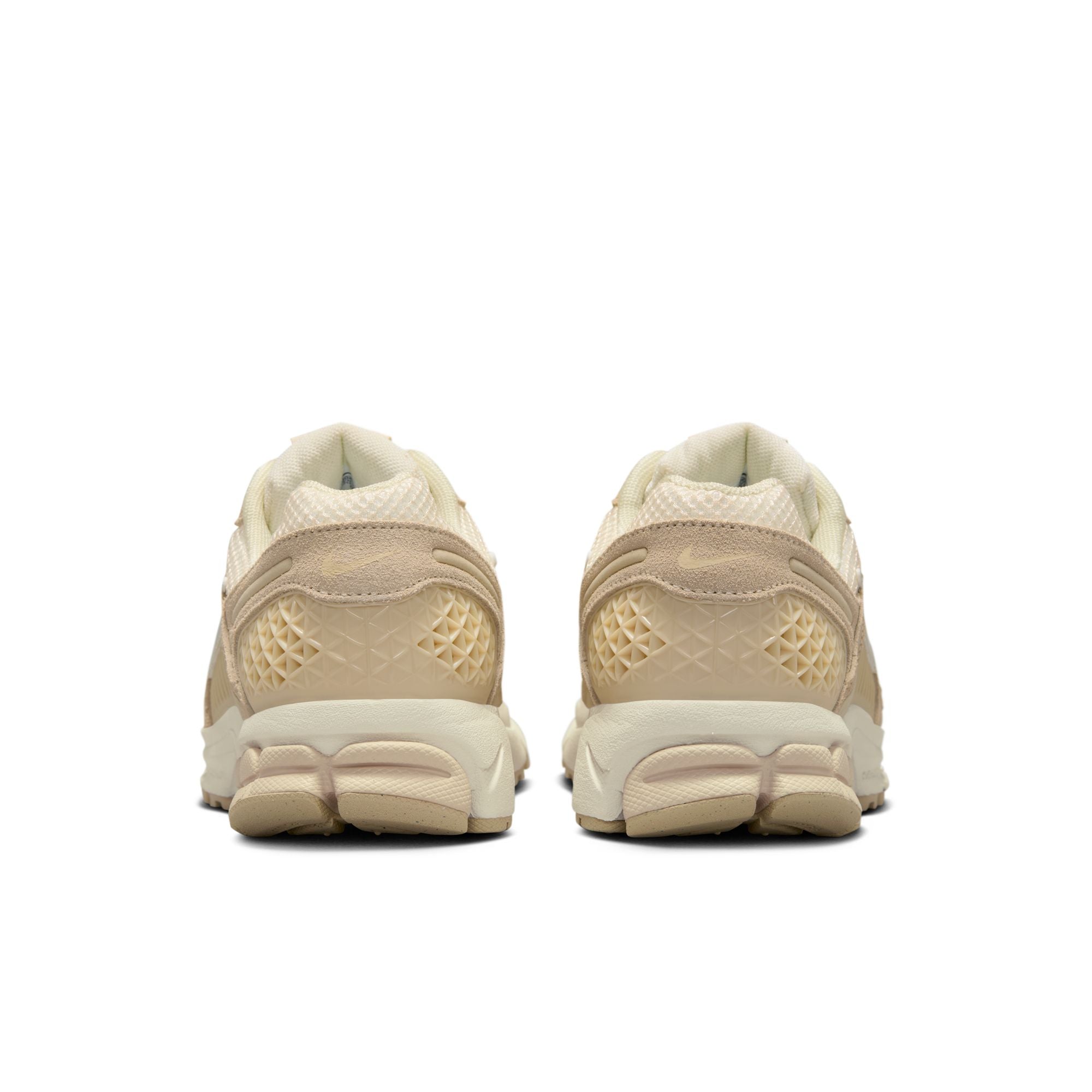 Nike Zoom Vomero 5 Women's Shoe