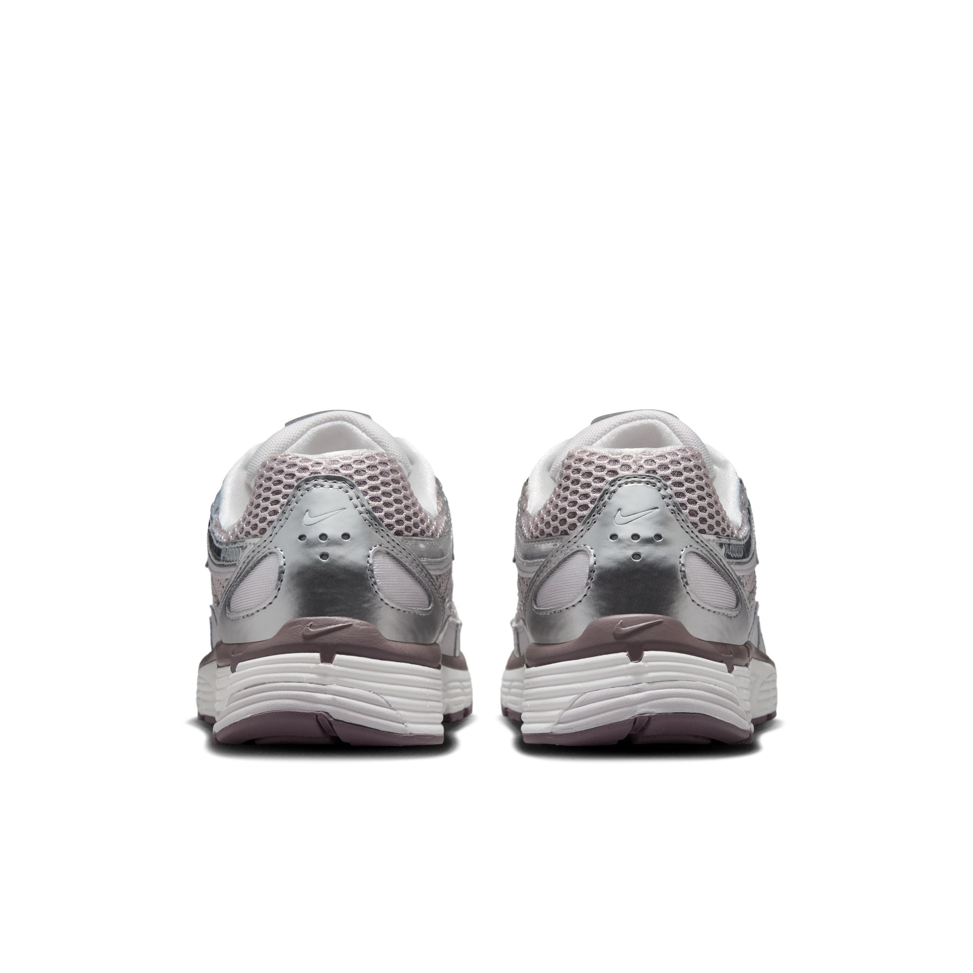 Zapatillas Nike P-6000 para mujer