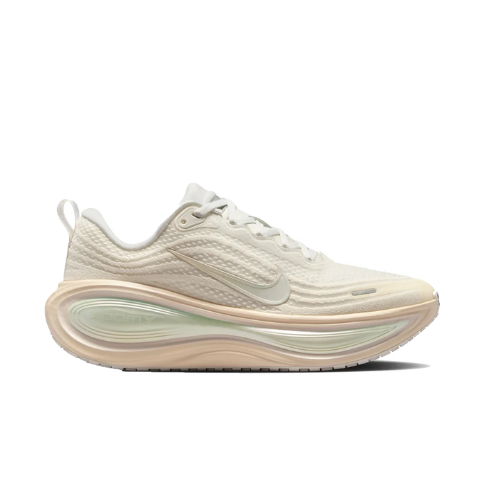 Nike Women's Vomero Plus Road Running Shoes White color