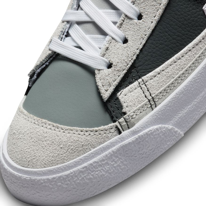 Nike Blazer '77 Remastered Men's Shoe