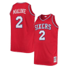 Camiseta Mitchell & Ness de Moses Malone, Philadelphia 76ers, 1982-83, Hardwood Classics, Swingman rojo
