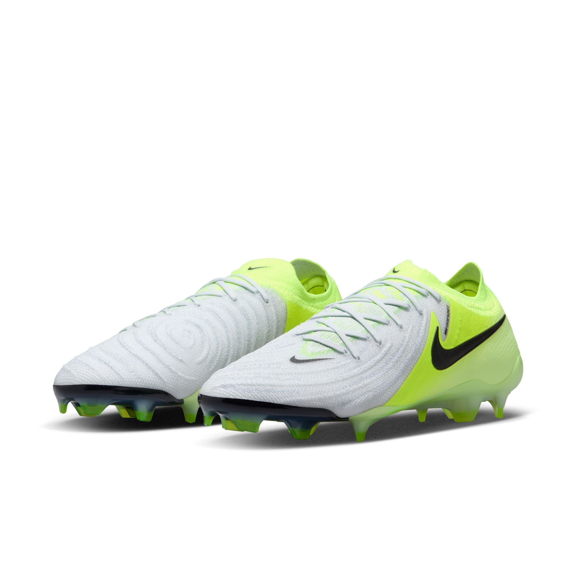 Nike high quality phantom venom elite soccer cleats