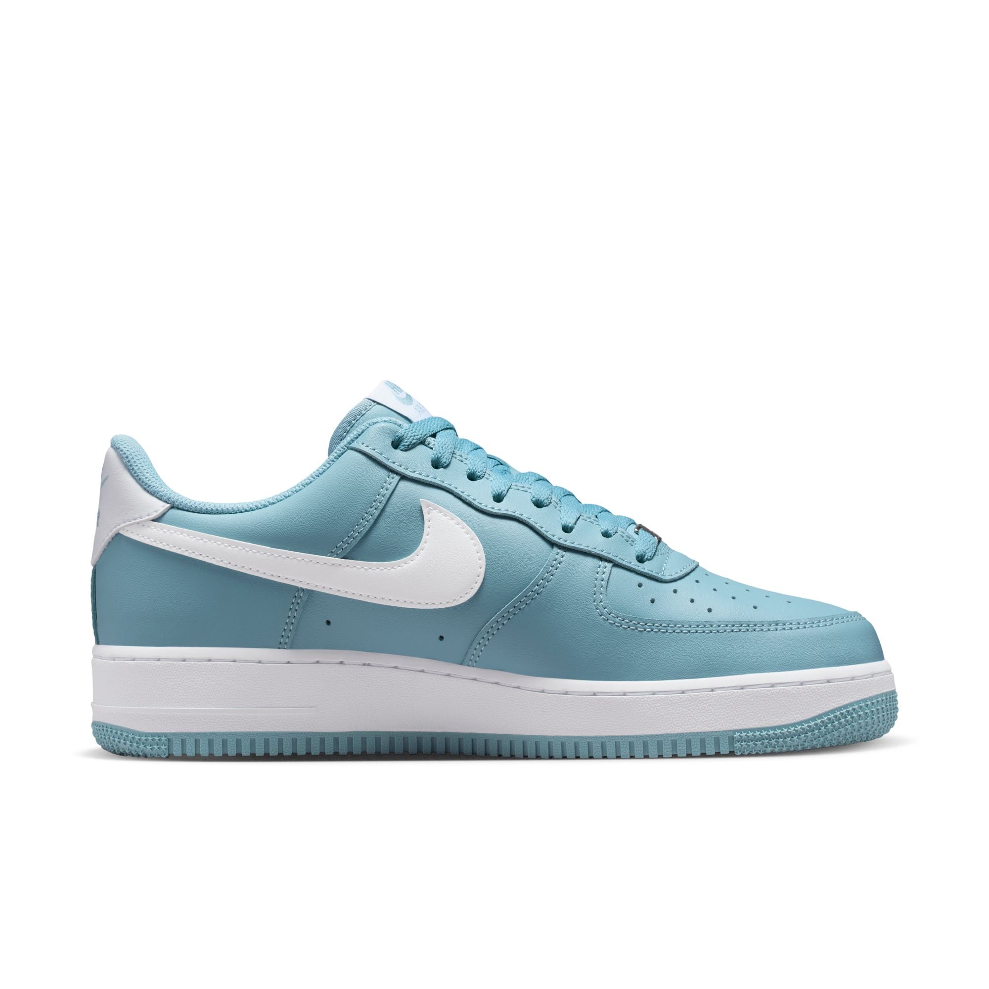 Nike Air Force 1 '07