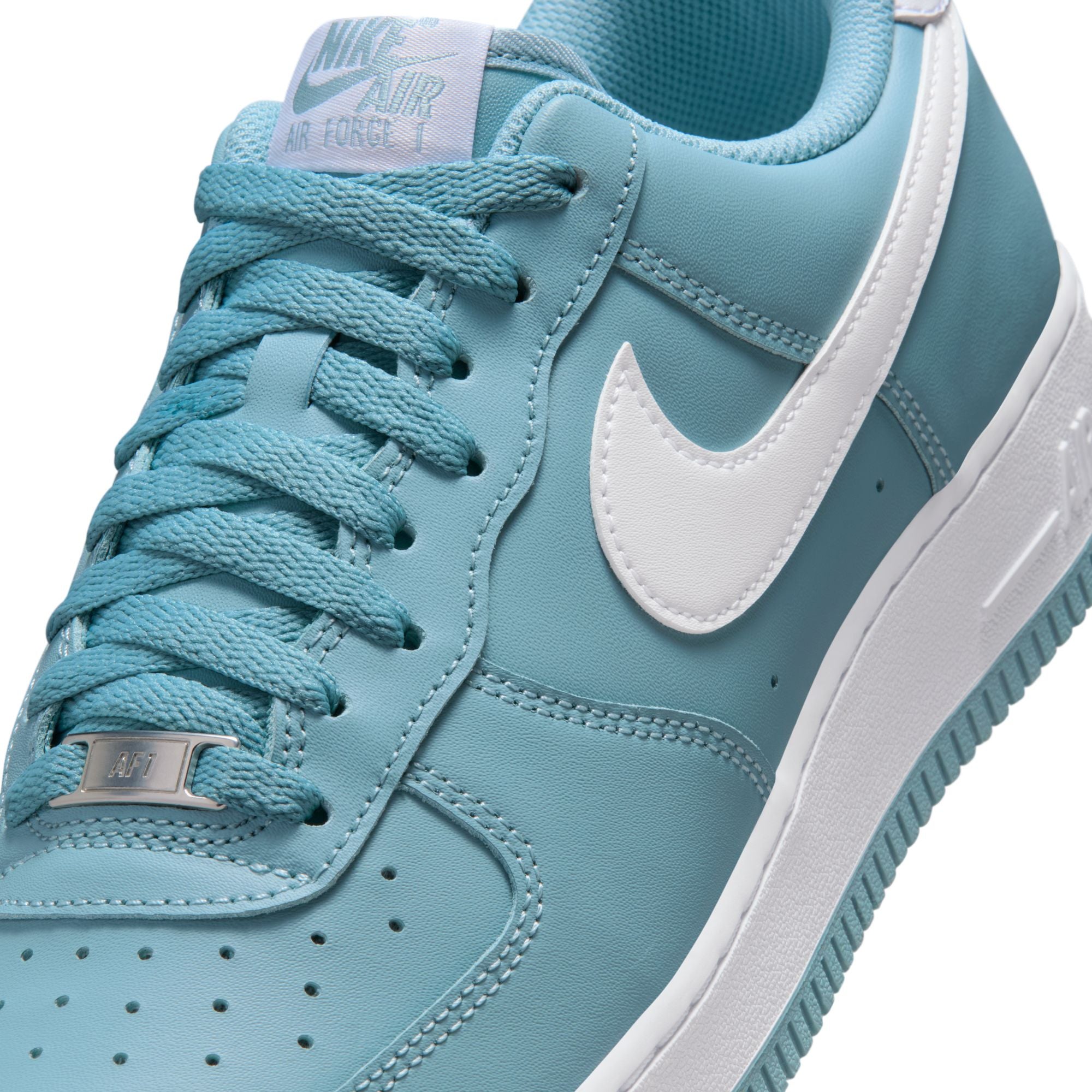 Nike Air Force 1 '07