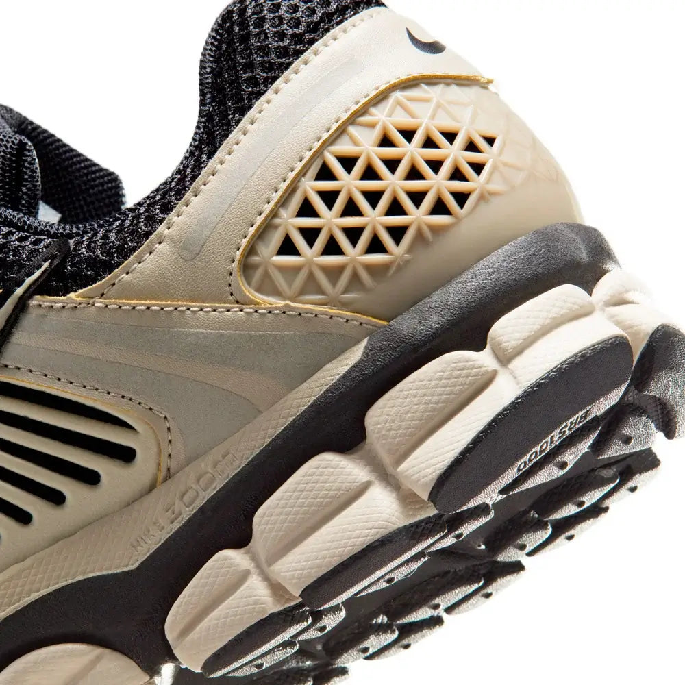 Nike Zoom Vomero 5 – Midway Sports Nike Zoom Vomero 5 – Midway Sports
