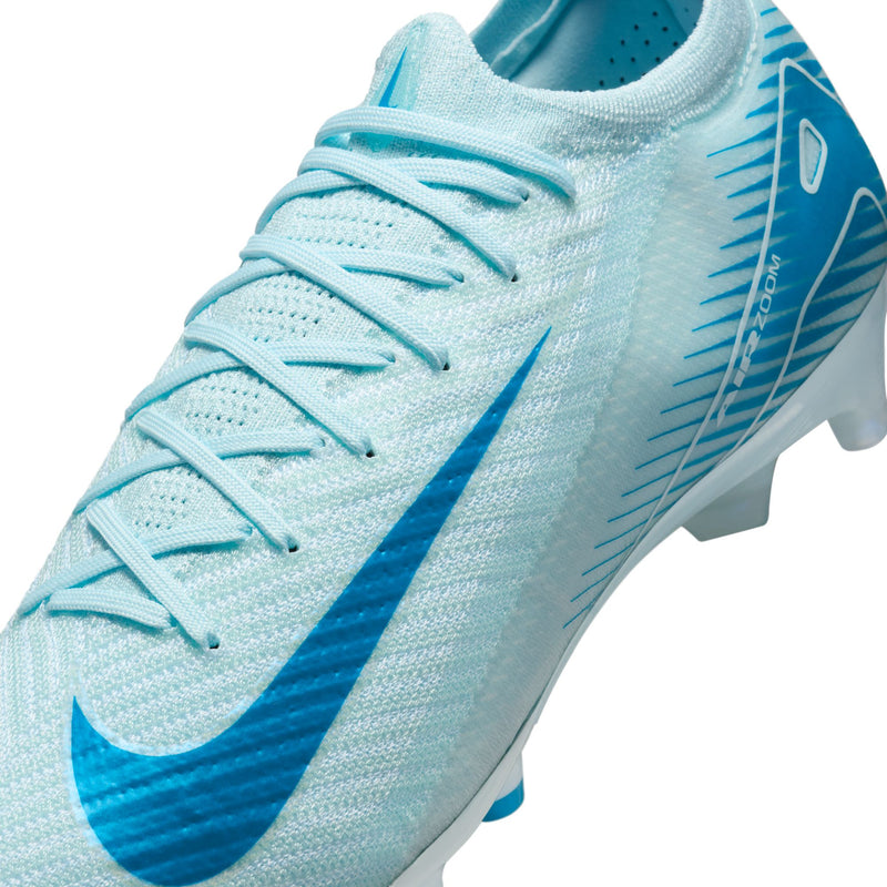 light nike soccer cleats