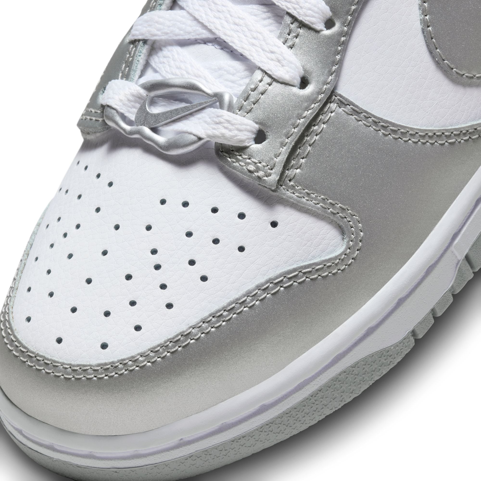 Nike Dunk Low Women's Shoes