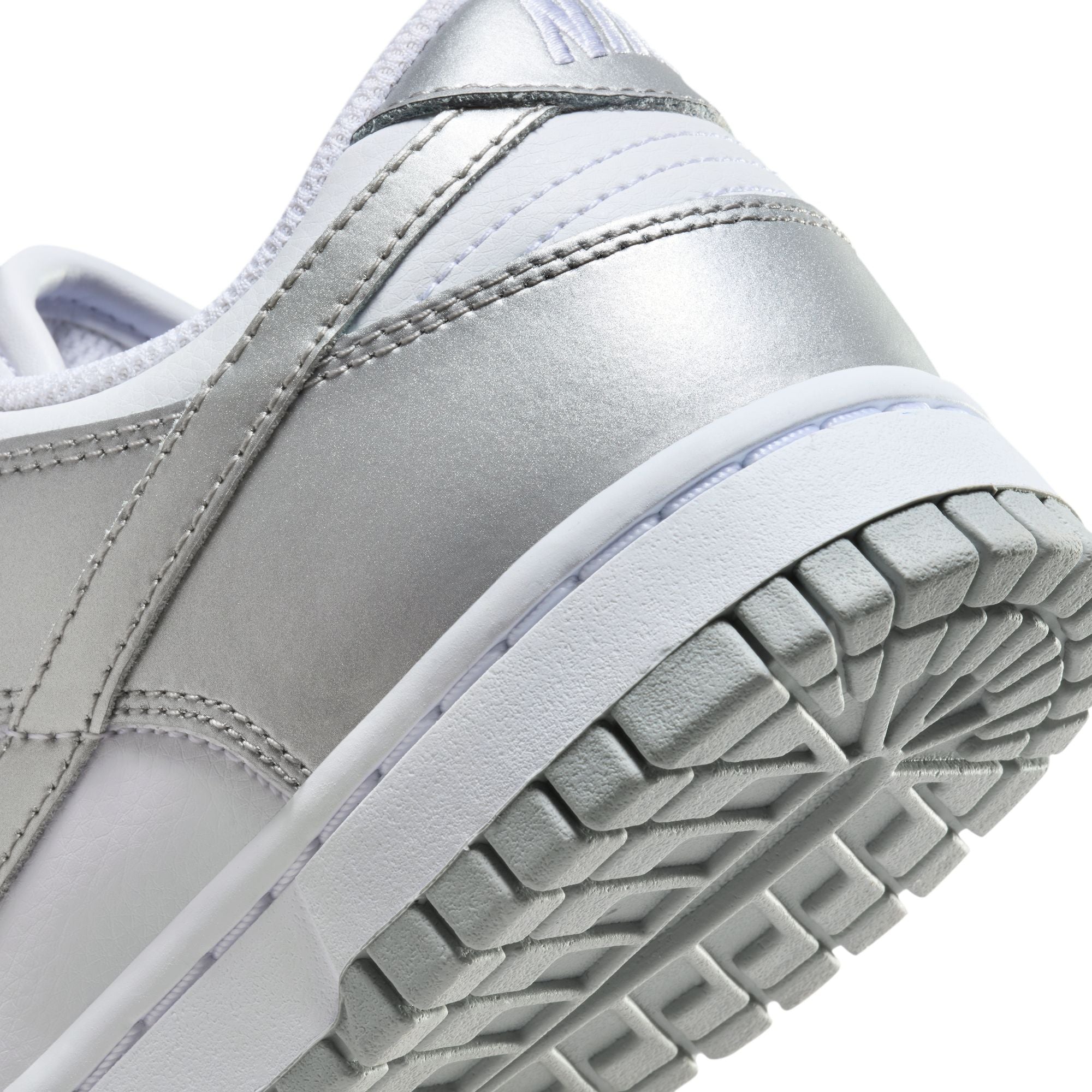 Nike Dunk Low Women's Shoes