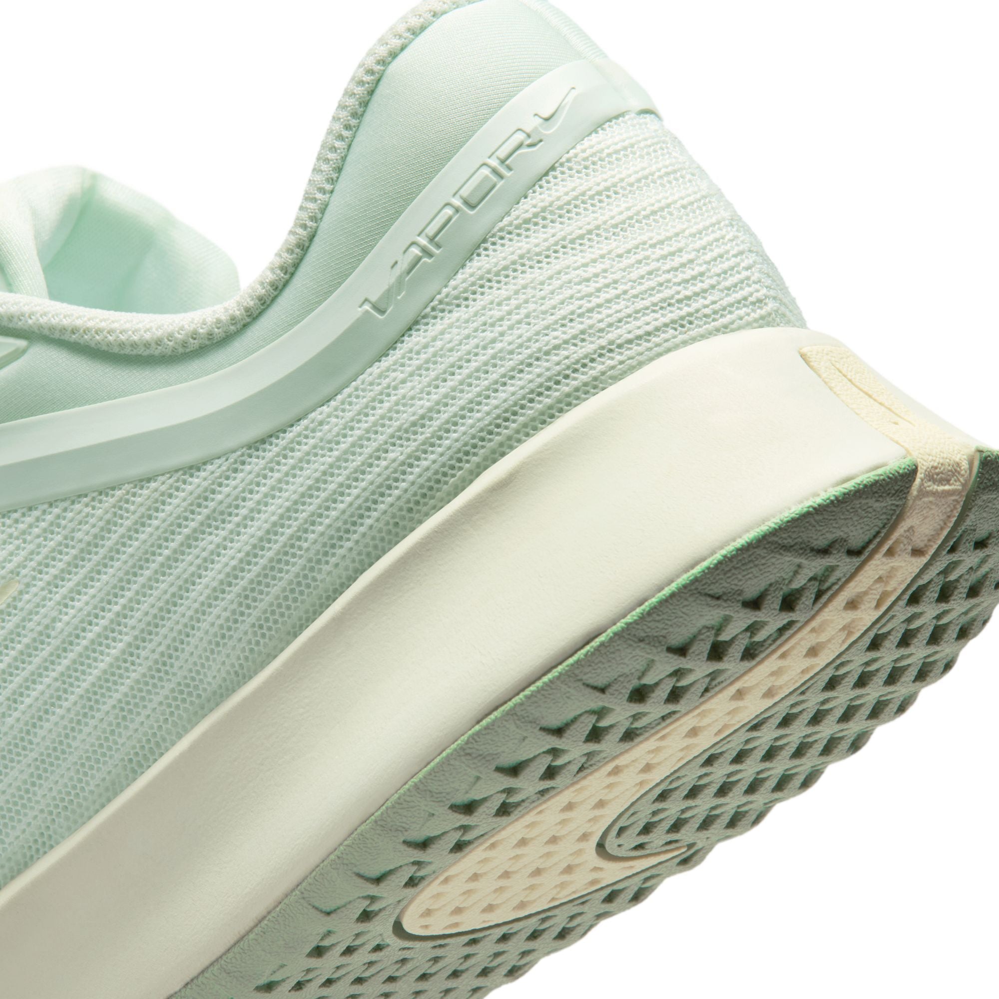 Nike Vapor Pro 3 Women's Hard Court Tennis Shoes