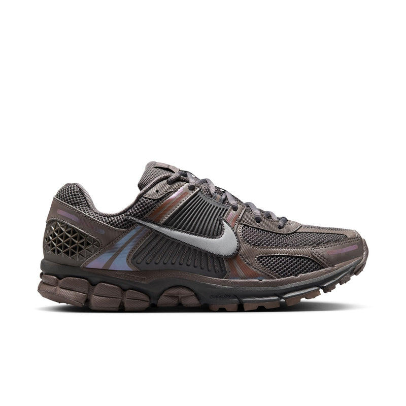 Nike Zoom Vomero 5 Men's Shoes