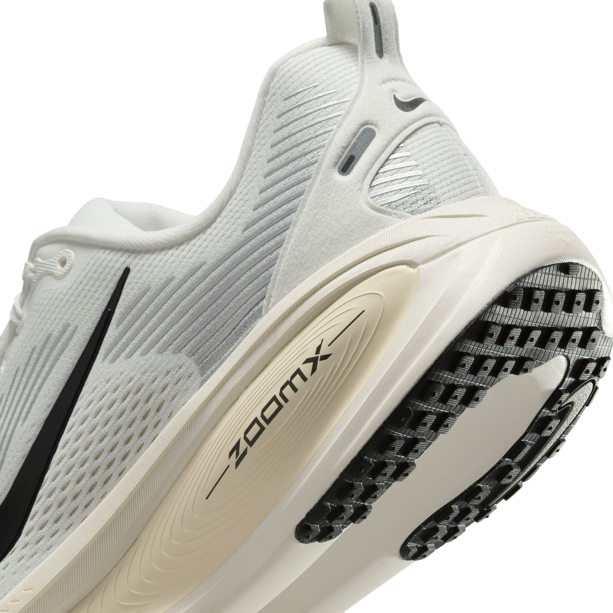 Nike Vomero 18 Men's Road Running Shoes – Midway Sports