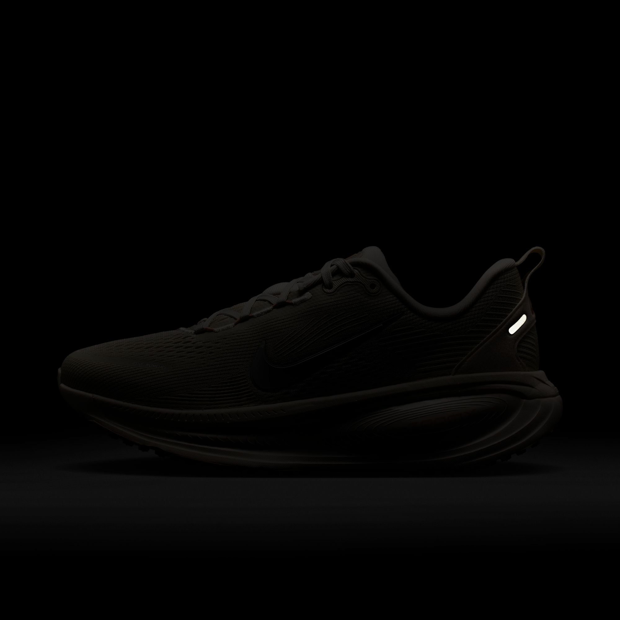 Nike Vomero 18 Women's Road Running Shoes