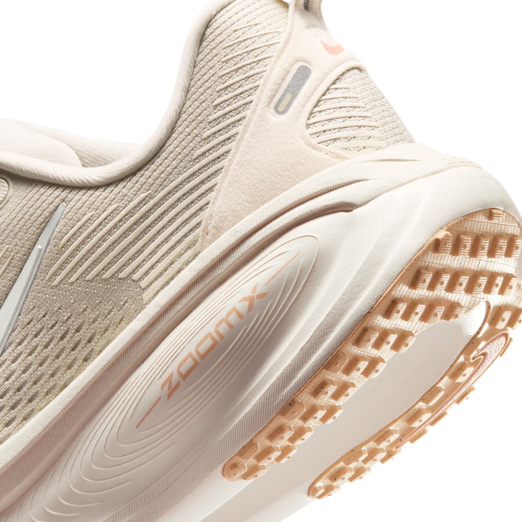 Nike Vomero 18 Women's Road Running Shoes