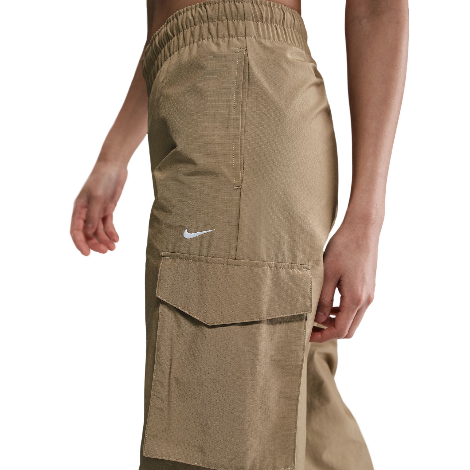 Nike Sportswear Everything Wovens Women's Mid-Rise Cargo