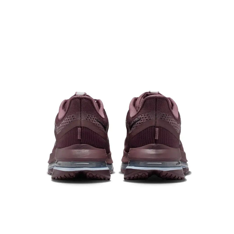 Nike Pegasus Premium