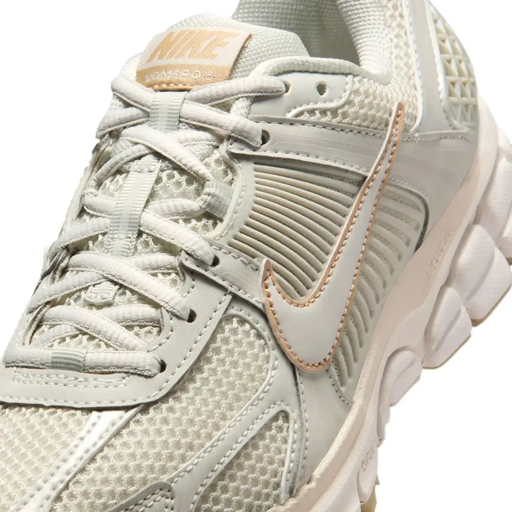 Nike Zoom Vomero 5 – Midway Sports Nike Zoom Vomero 5 – Midway Sports