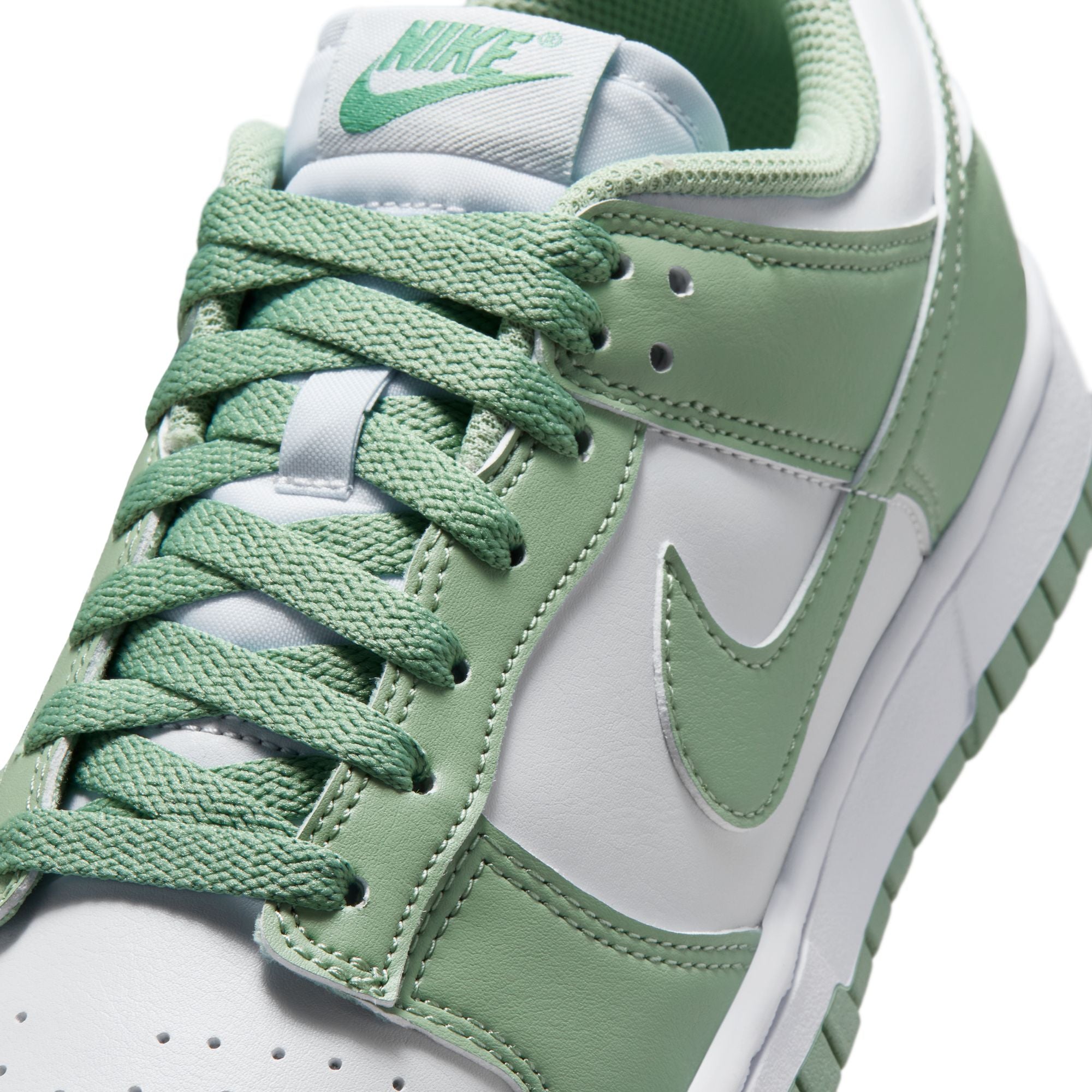 Nike Dunk Low Women's Shoes