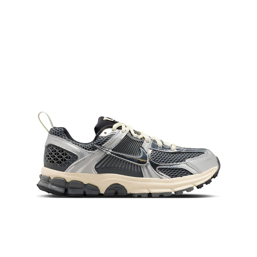 Nike Vomero 5 Big Kids' Shoes