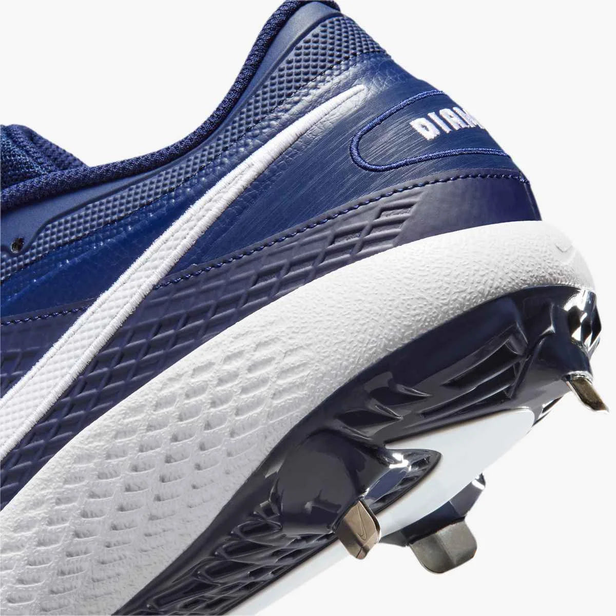 Nike Men's Diamond Gamer MTL Baseball Cleats