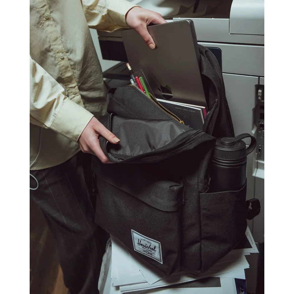 Herschel Classic XL Backpack