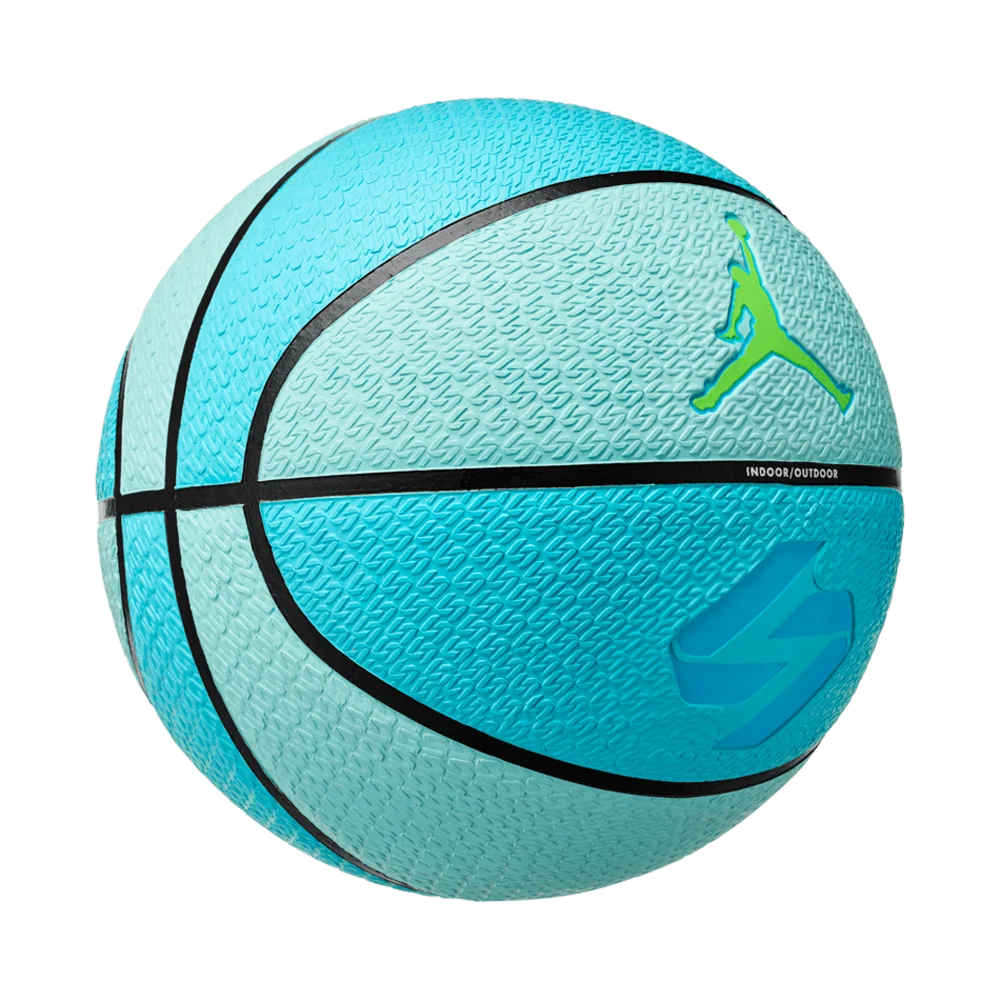 Jordan Unisex Playground 8P L Doncic Basketball