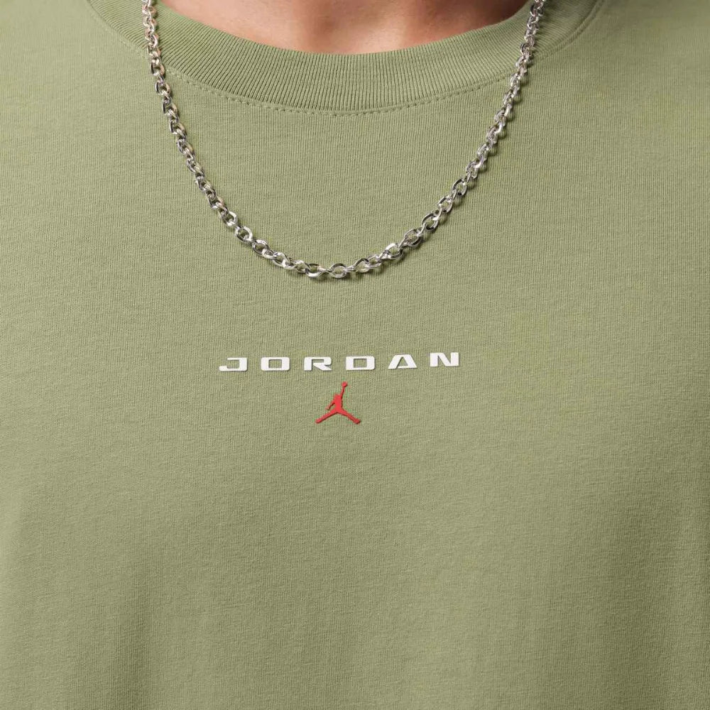 Jordan Men's Flight Essentials Oversized Patch T-Shirt