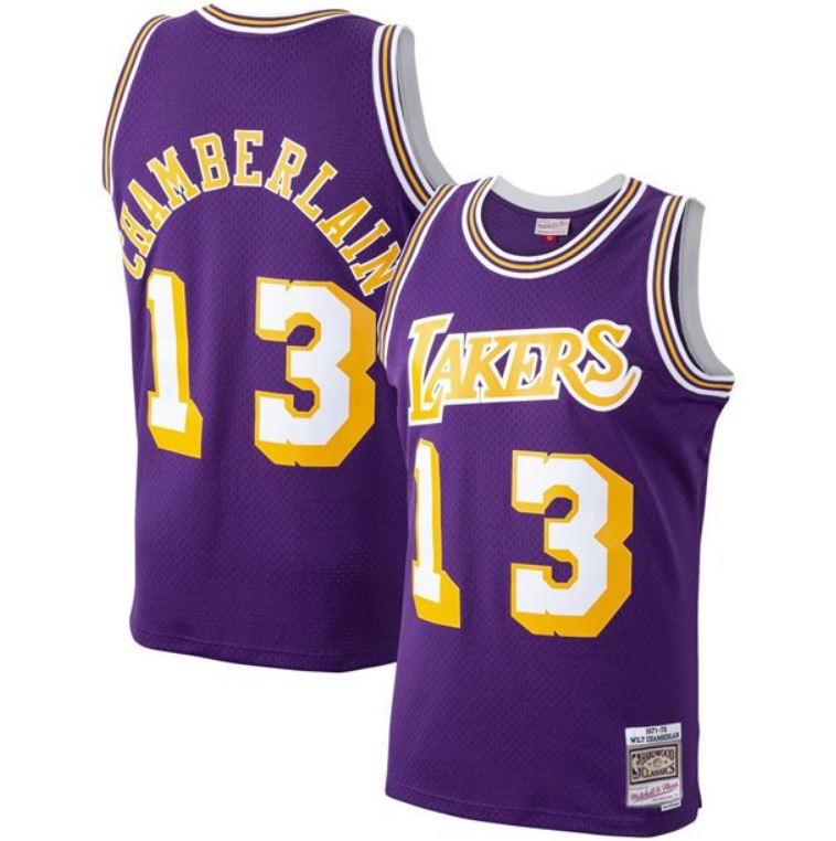 Camiseta Swingman Hardwood Classics de Wilt Chamberlain de Los Angeles Lakers, color púrpura, de Mitchell & Ness, temporada 1971-72.