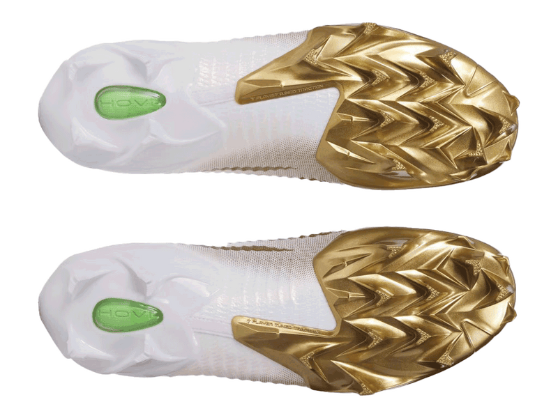 Botas de fútbol americano UA Blur Pro para hombre 