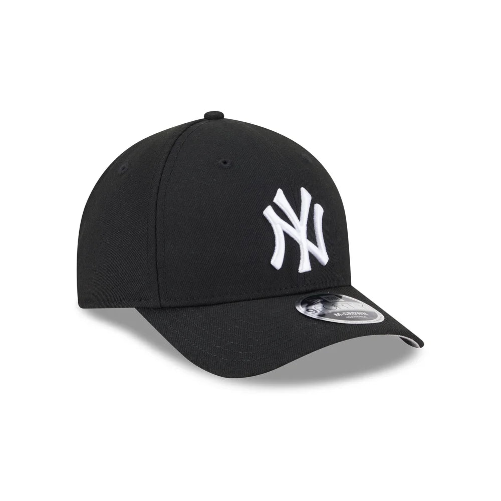New Era Black 9FORTY M-Crown Snapback