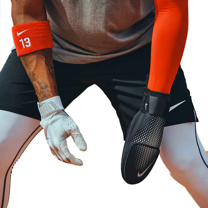 Nike Adult Diamond Universal Sliding Mitt