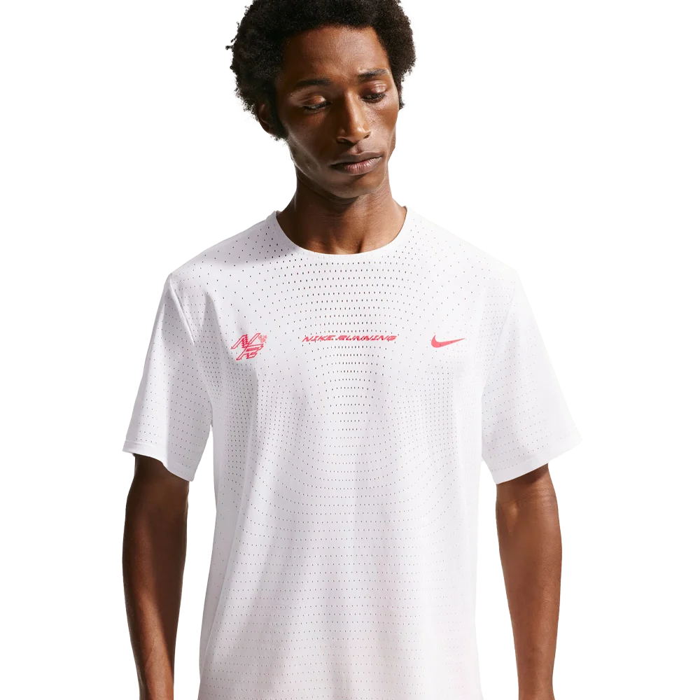 Nike AeroSwift Men's Dri-FIT ADV Short-Sleeve Running