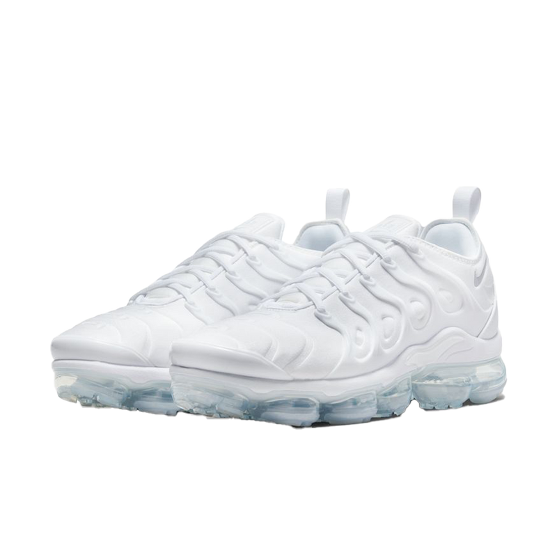 nike vapormax plus all white