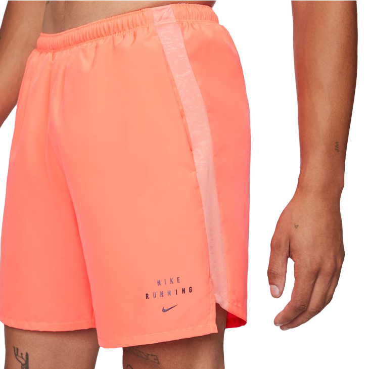 Pantalones cortos de running Nike Challenger Run Division para hombre con forro interior