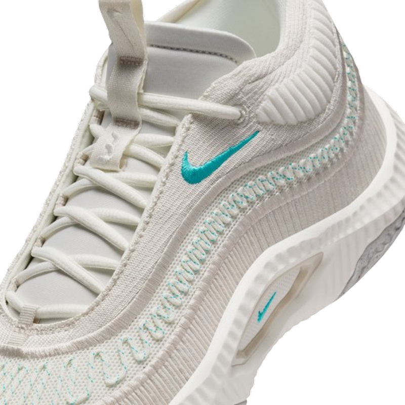 cosmic unity nike price