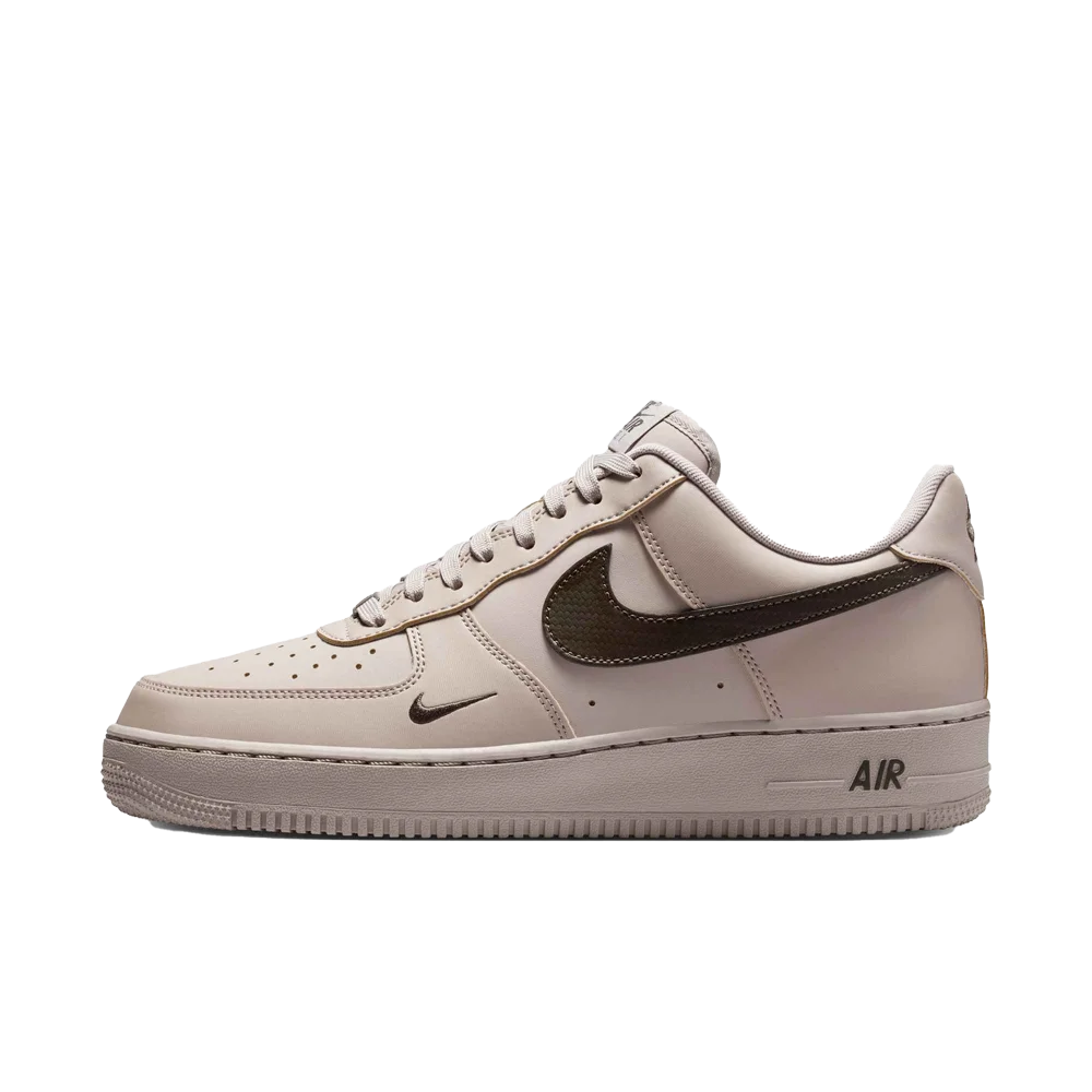 Nike Men's Air Force 1 '07 Basketball Shoes