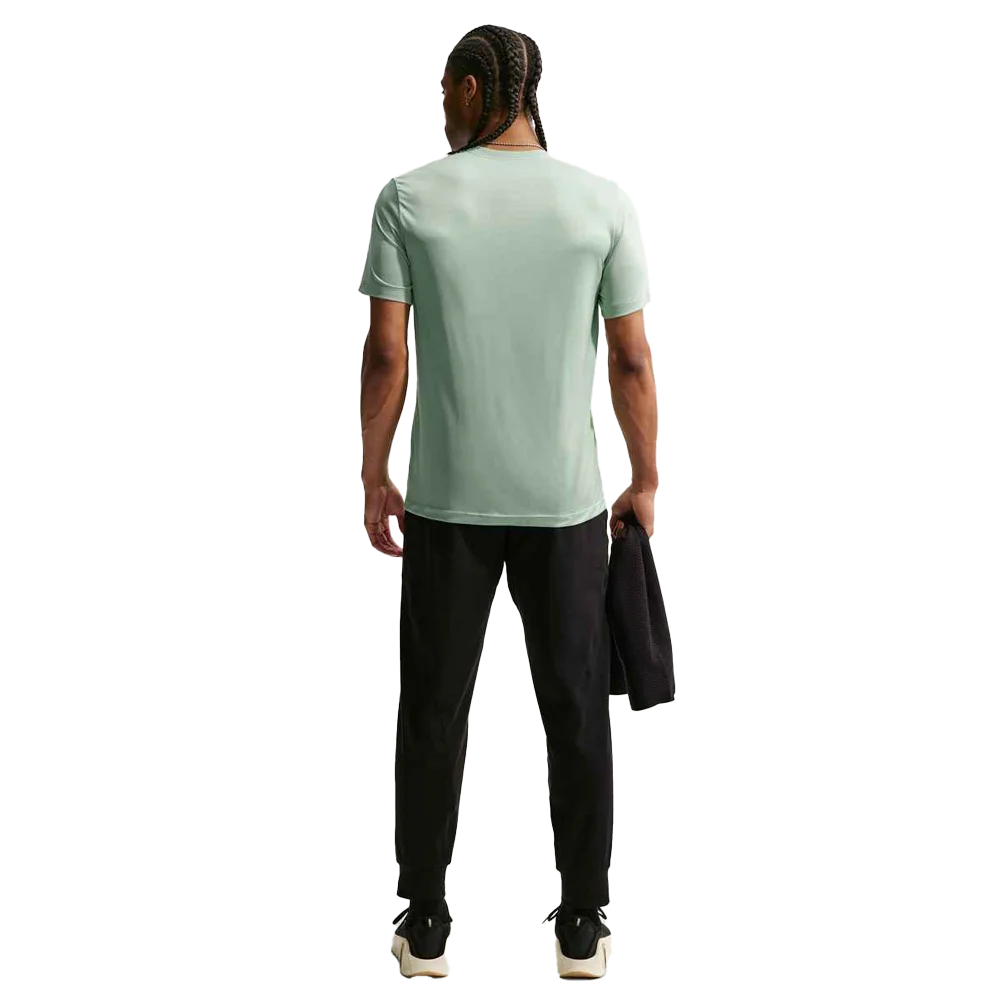Nike Men's Dri-FIT Legend Fitness T-Shirt