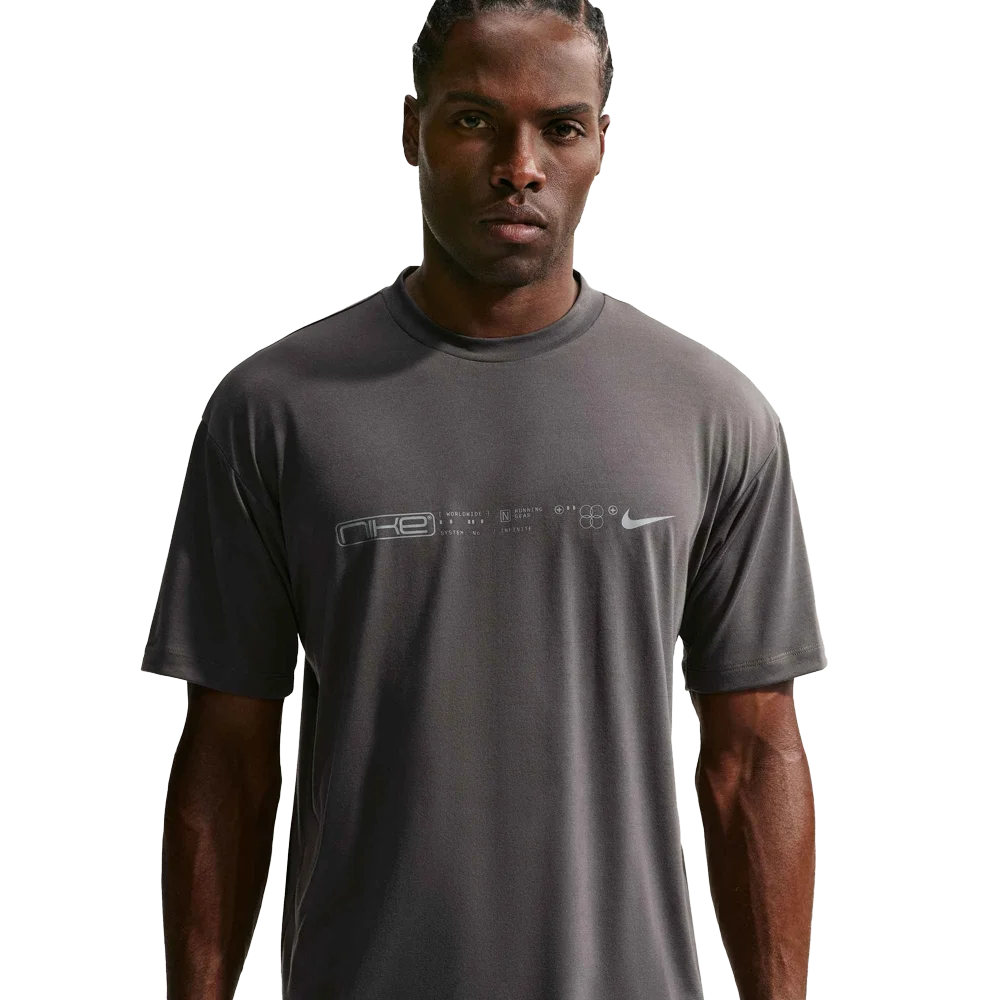 Nike Men's Dri-FIT Short-Sleeve Running Top