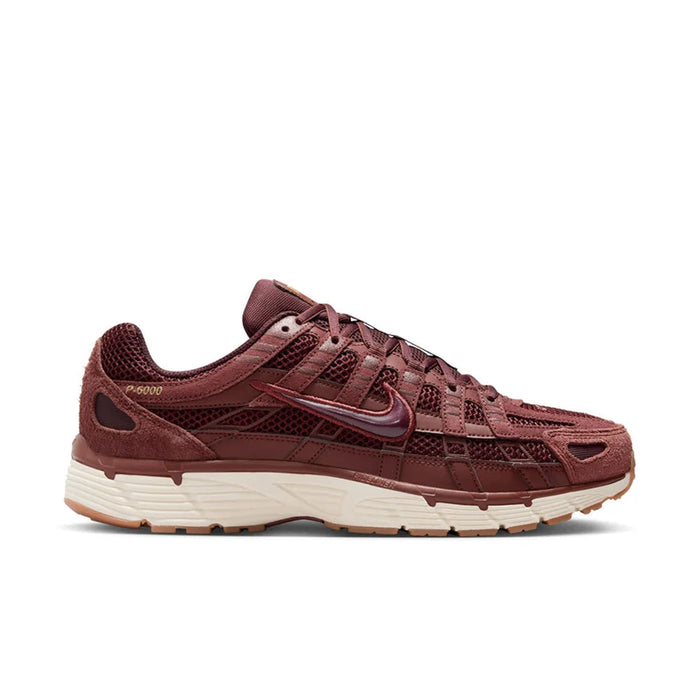 Nike Men's P-6000 SE Running Shoes Maroon color