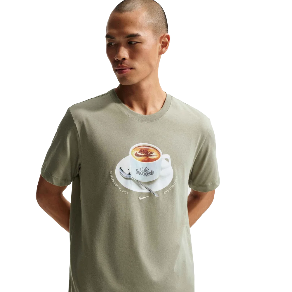 Nike Men's Sportswear T-Shirt