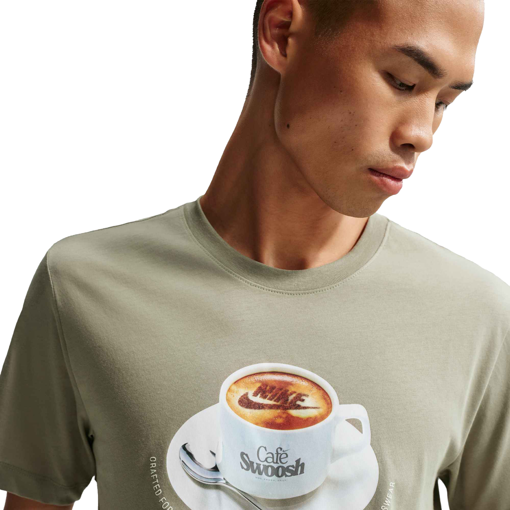 Nike Men's Sportswear T-Shirt