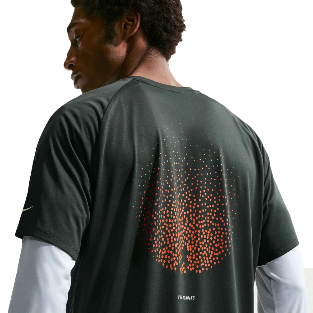 Nike Men's Stride Dri-FIT ADV Short-Sleeve Running Top