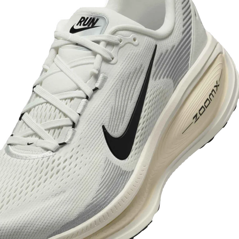 Nike Men's Vomero 18 Road Running Shoes