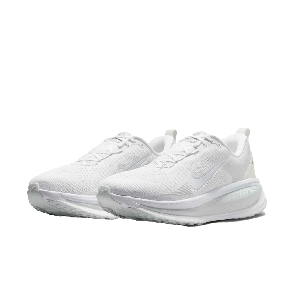 Nike Men's Vomero 18 Road Running Shoes