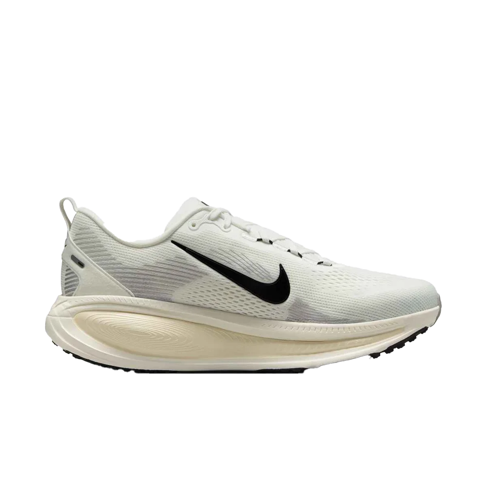 Nike Men's Vomero 18 Road Running Shoes Grey color.