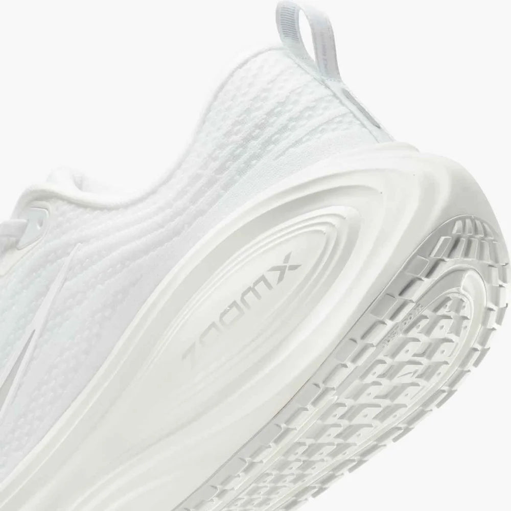 Nike Men's Vomero Plus Road Running Shoes