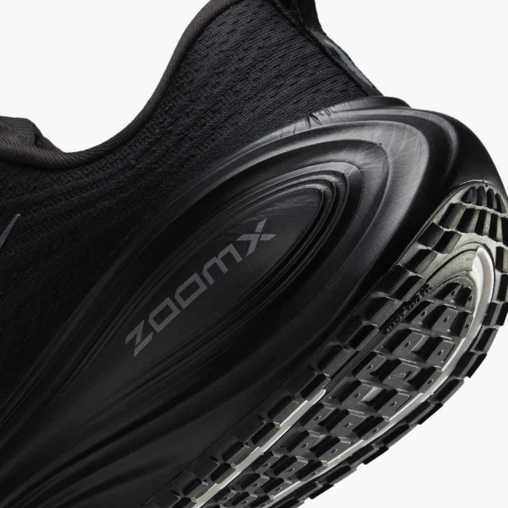 Nike Men's Vomero Plus Road Running Shoes