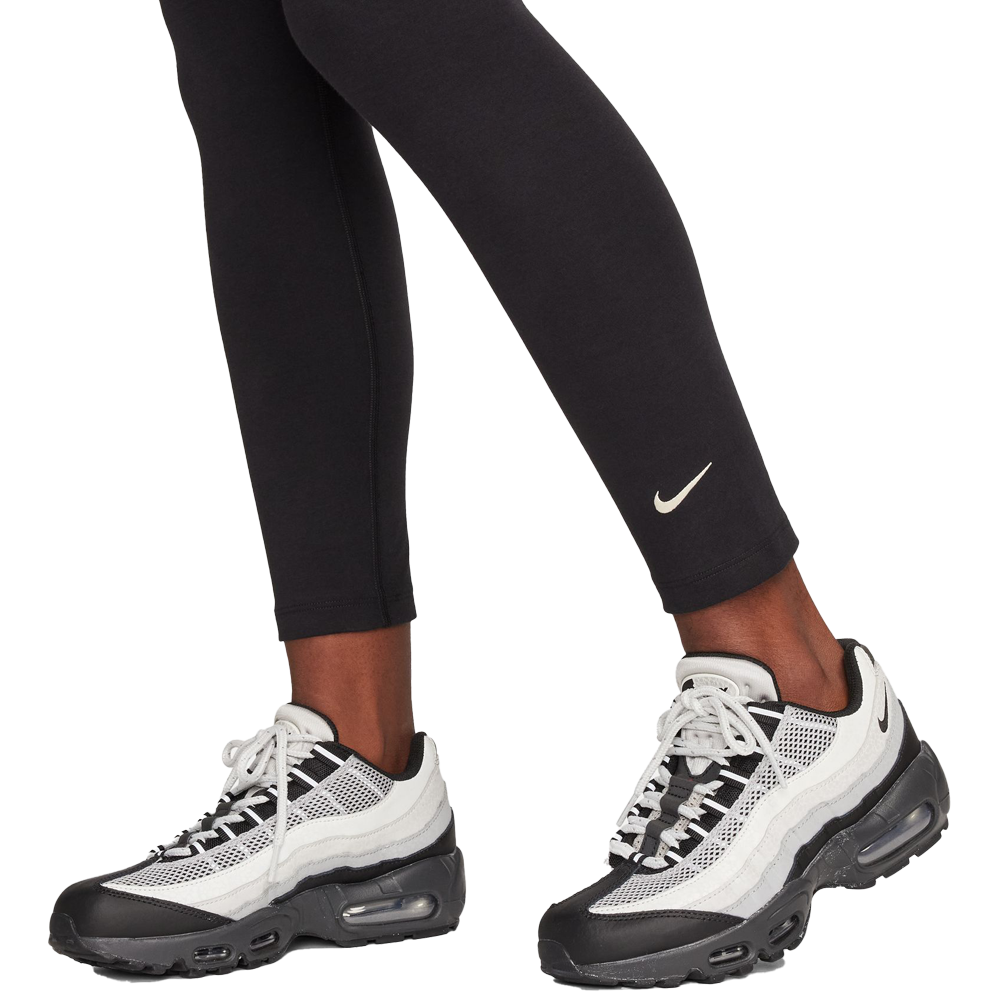 Nike Sportswear Classic Swoosh Women s High Waisted 7 8 Leggings