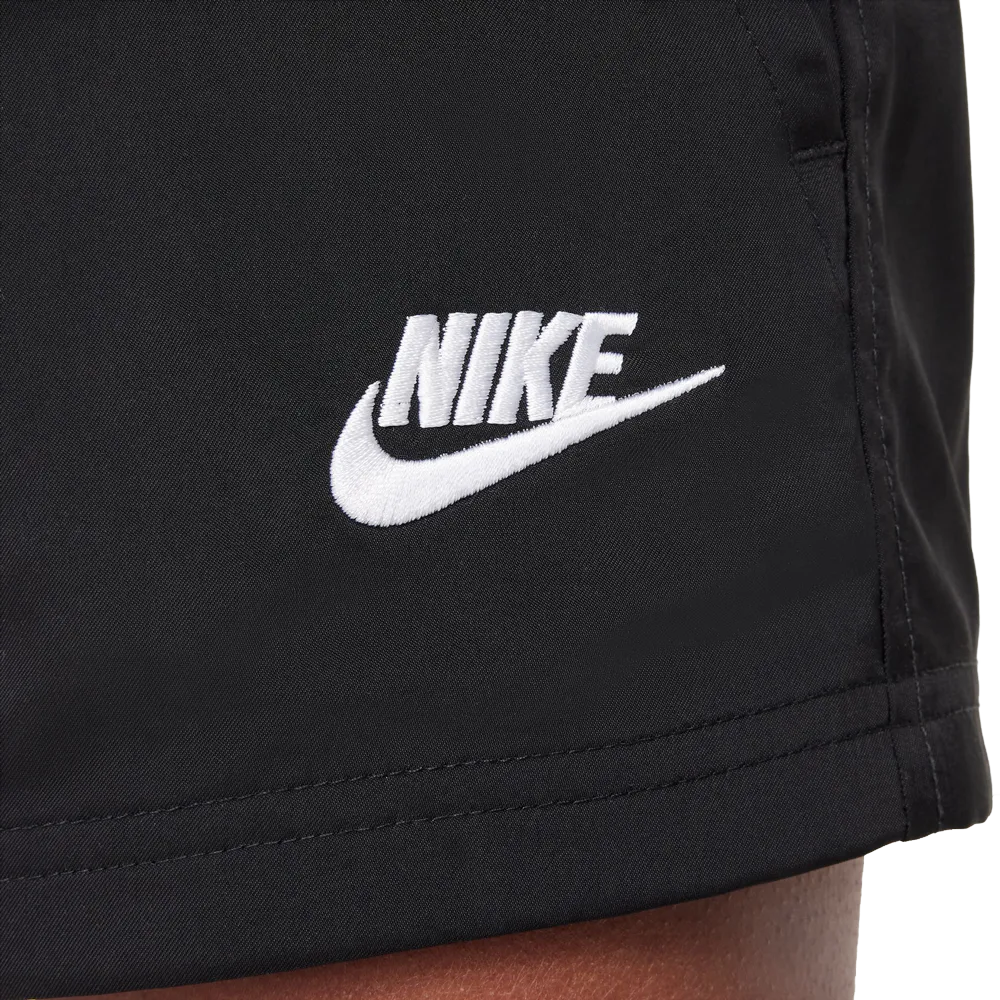 Nike Sportswear Club Big Kids' 4.5